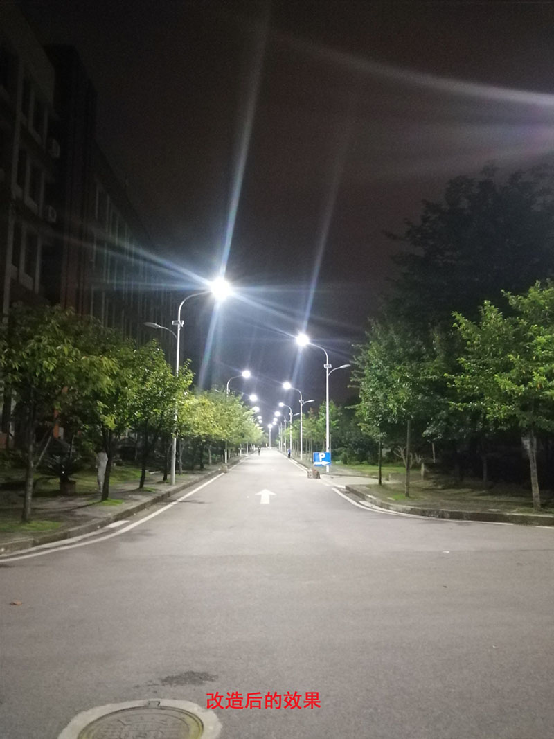 貴州某高校為本校區(qū)內(nèi)600多盞路燈更換LED燈頭及加裝太陽能LORA調(diào)光控制模塊，達(dá)到了節(jié)能和智能控制的目的。(圖9)